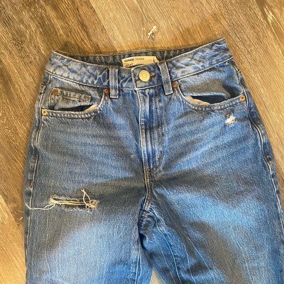 Garage Mom Jeans - Picture 2 of 5